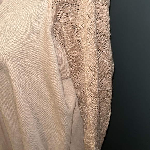 Cozy DKNY Cardigan size M/L - Picture 10 of 13